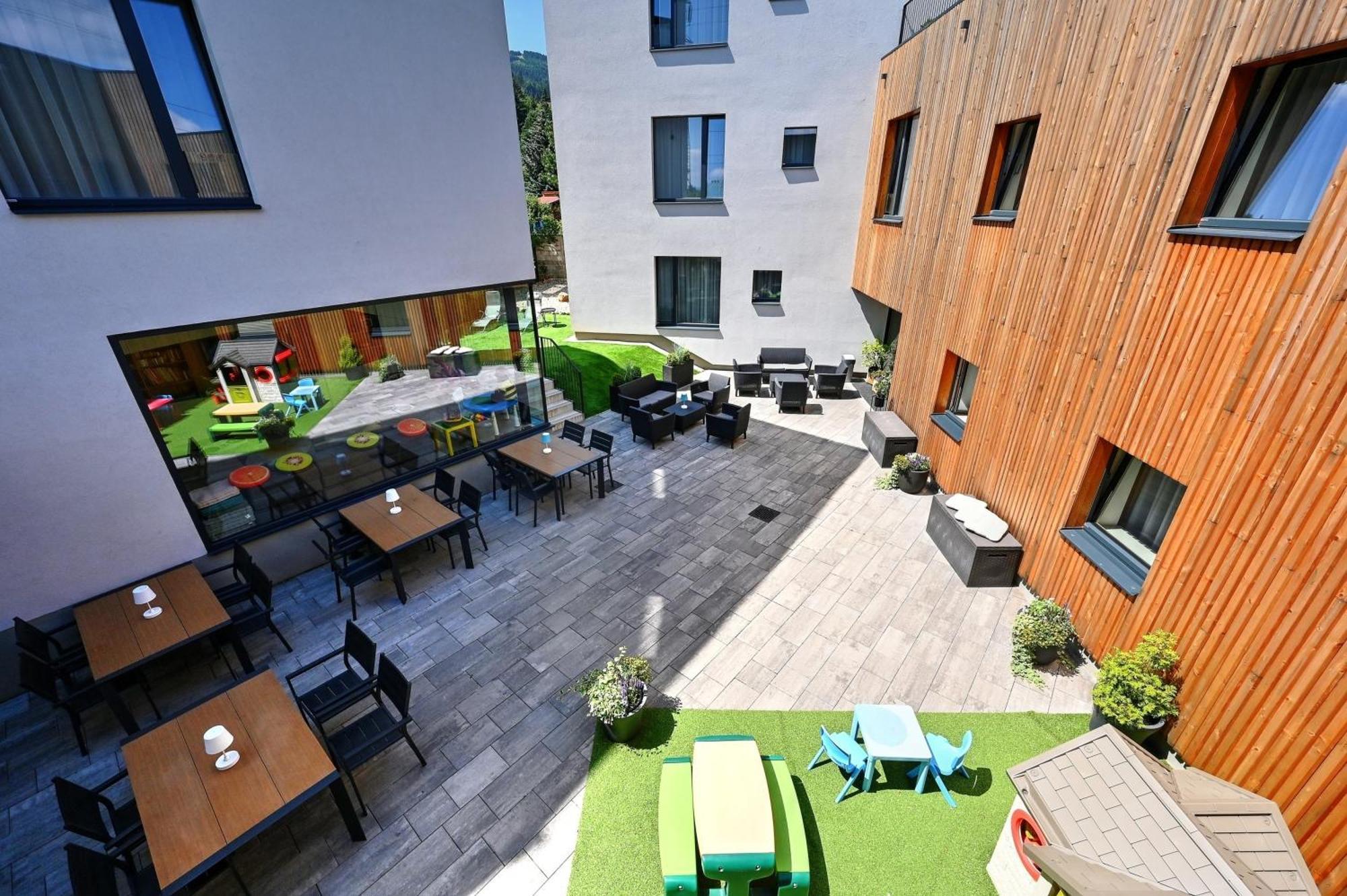 Wellness Hotel Fenix Liberec Exterior photo