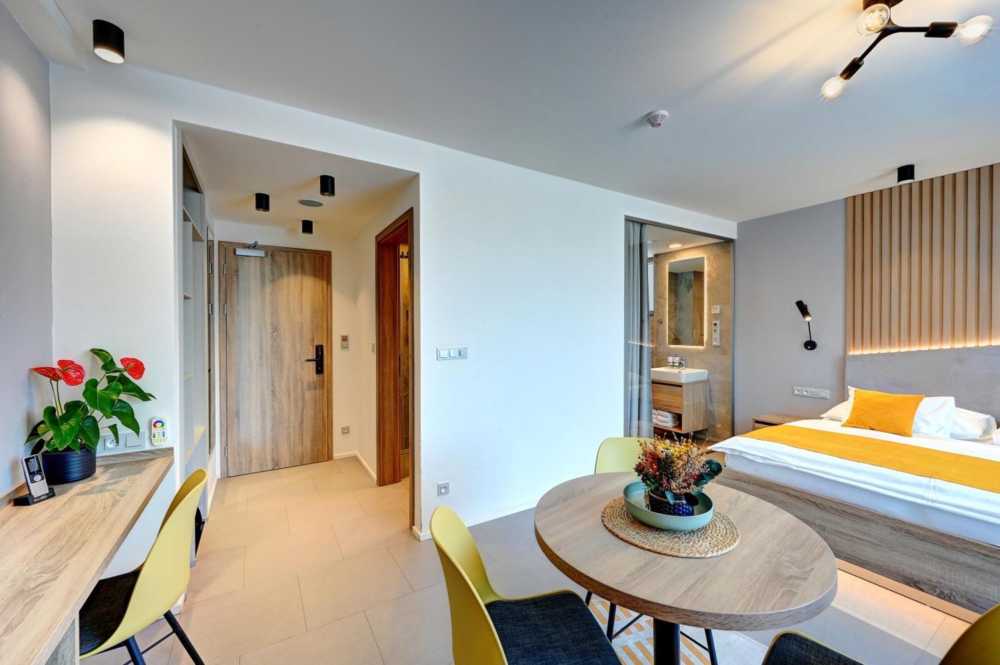 Wellness Hotel Fenix Liberec Room photo